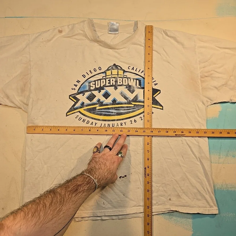 VTG 2003 Delta‎ XL Super Bowl XXXVII T-Shirt Distressed White Event Football NFL
